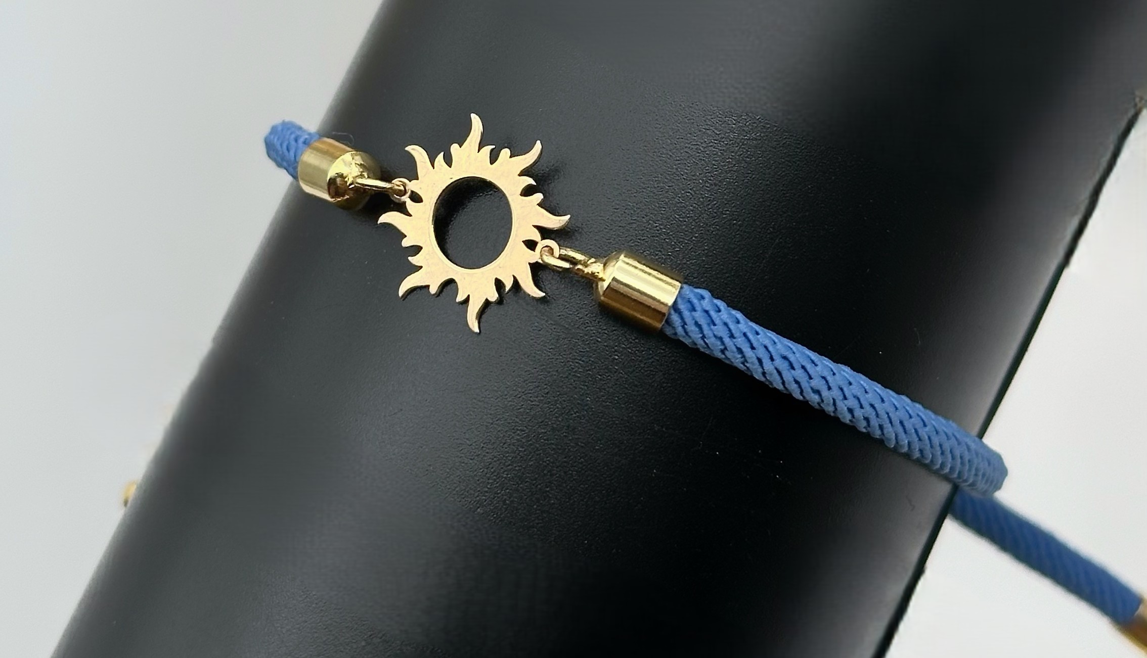 دستبند طلا بافت مینیمال - تصویر 5