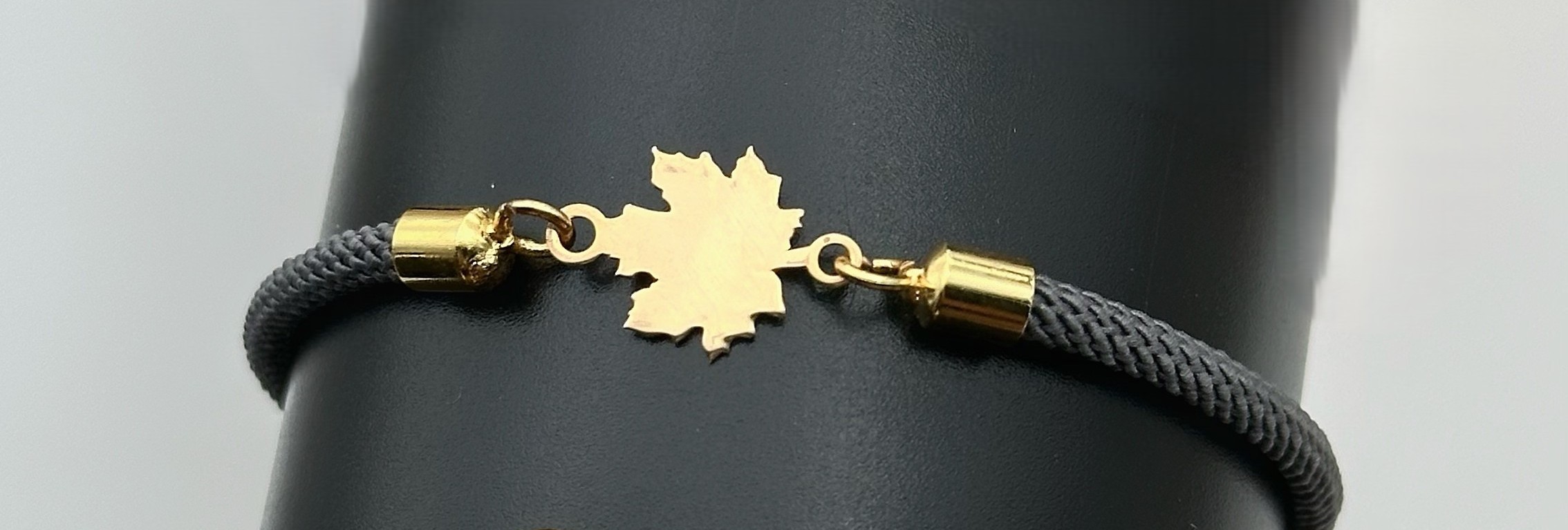 دستبند طلا بافت مینیمال - تصویر 7